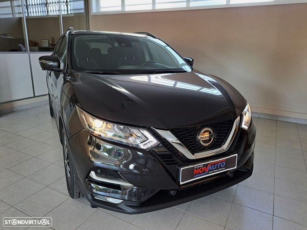 Nissan Qashqai 1.3 DIG-T N-Connecta J18 - 3