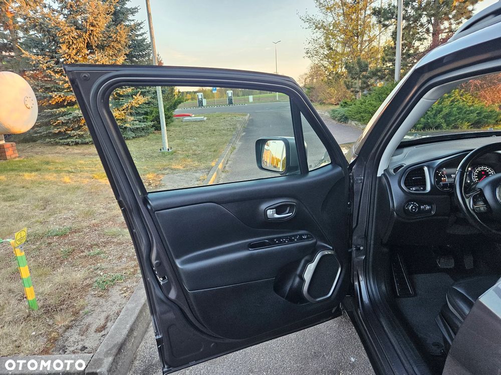 Jeep Renegade 1.6 MultiJet DSG Limited - 18