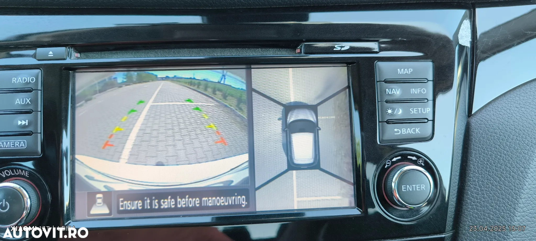 Nissan Qashqai 1.5 DCI N-Connecta - 13