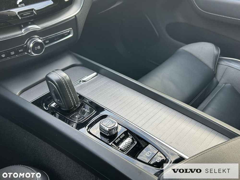 Volvo XC 60 - 20
