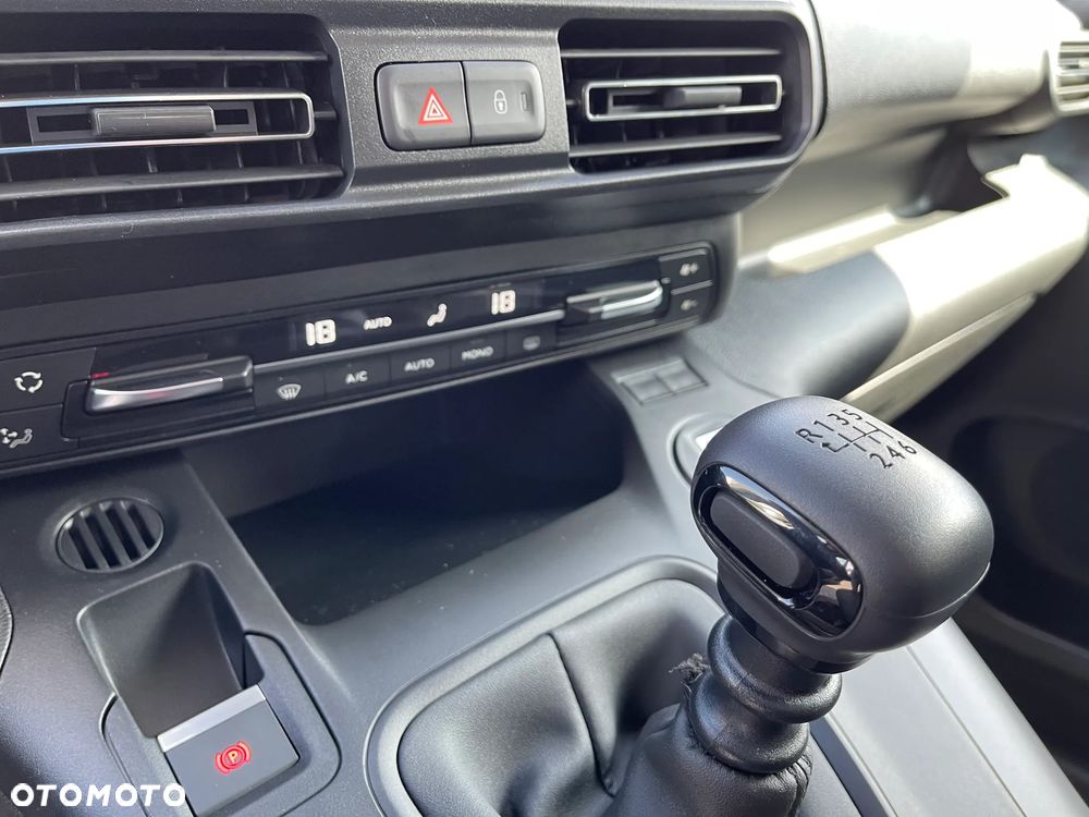Toyota Proace City Verso 1.5 D-4D VIP - 15