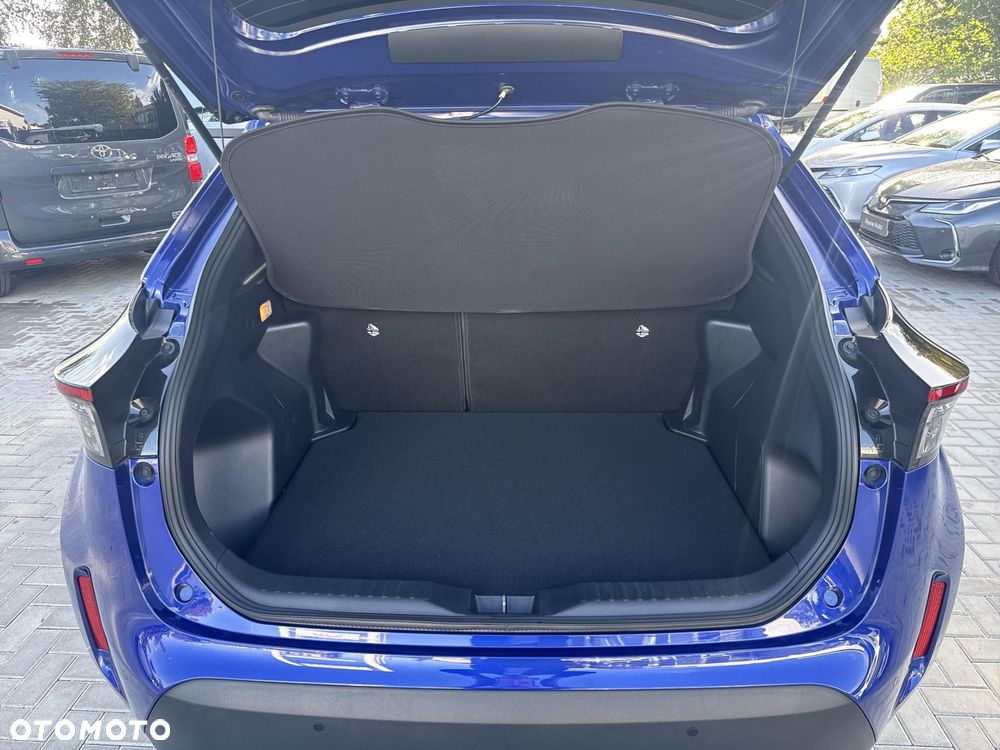 Toyota Yaris Cross Hybrid 1.5 Comfort 4x4 - 24