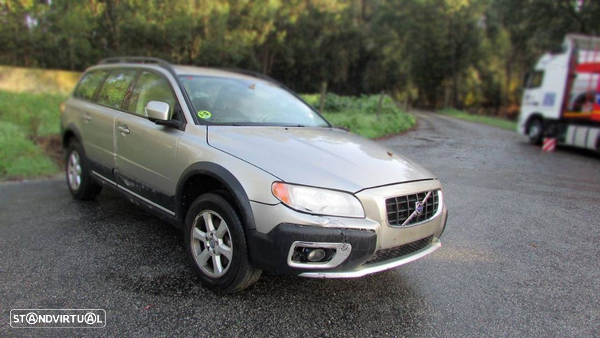 Volvo XC70 2.4 D5 (185CV) de 2008 - Peças Usadas (6884)