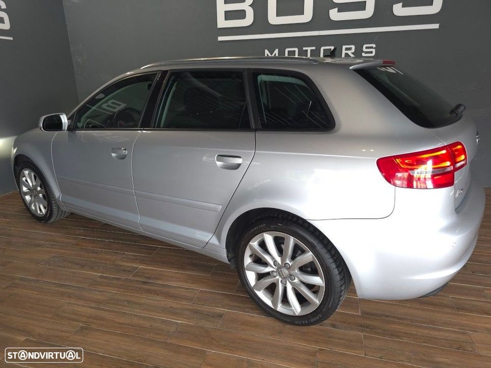 Audi A3 Sportback 1.6 TDI Attraction - 22