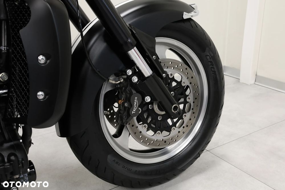 Triumph Rocket - 31
