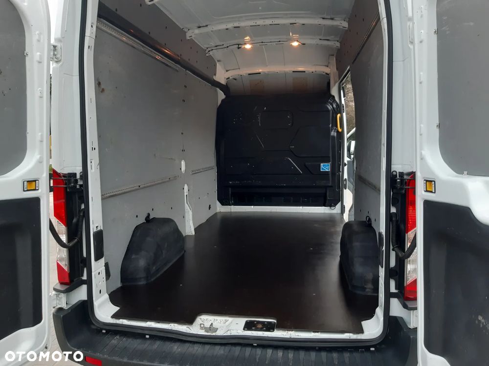 Ford Transit L3H3 - 12