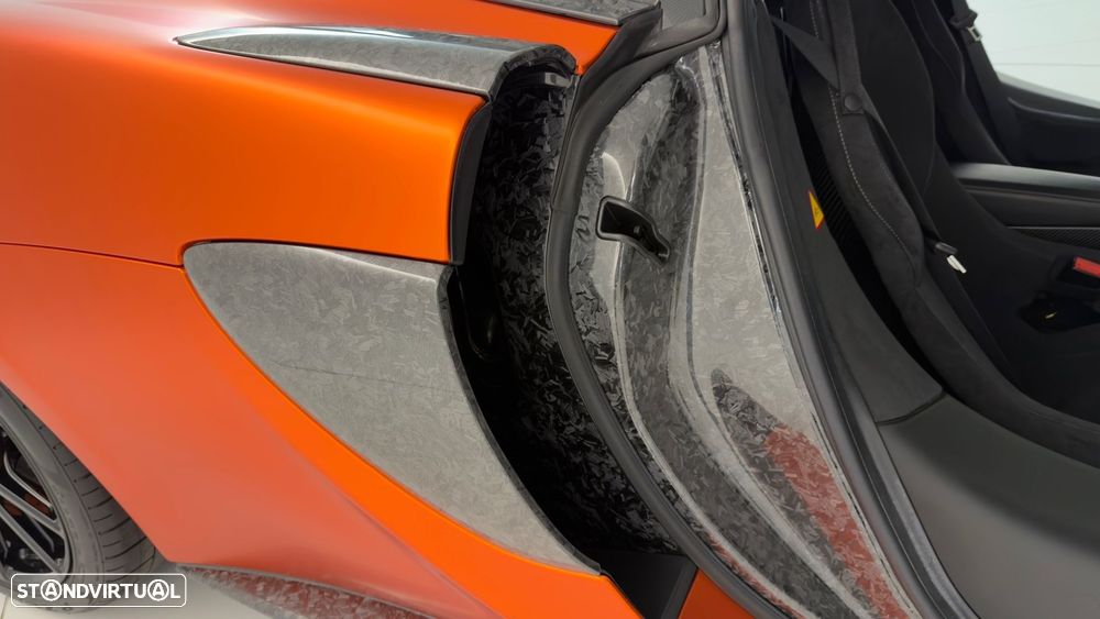 McLaren 570 - 18