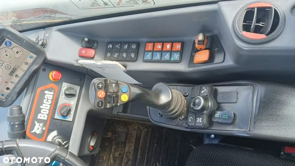 Bobcat TL38.70XRD - 10