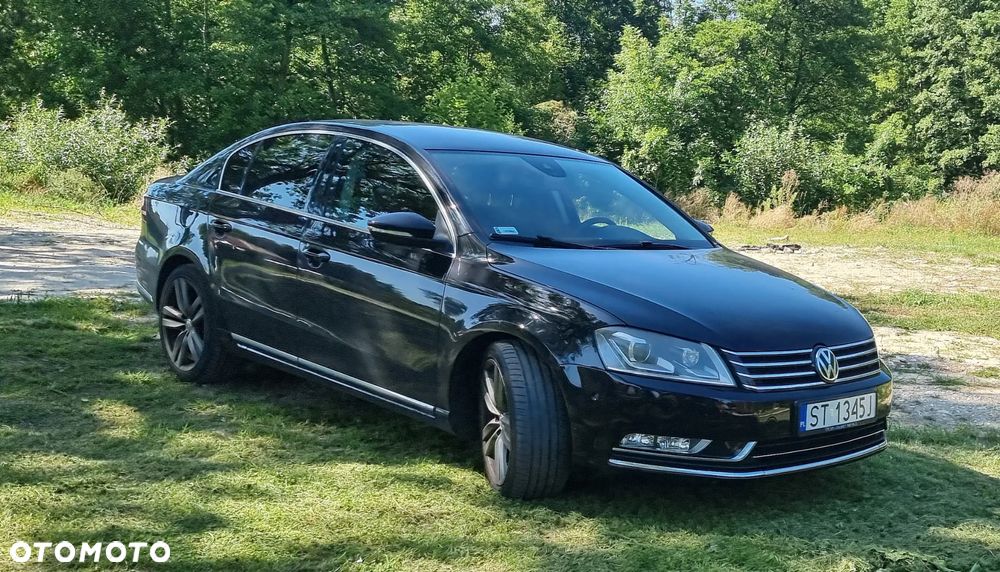 Volkswagen Passat 2.0 TSI Highline DSG - 2