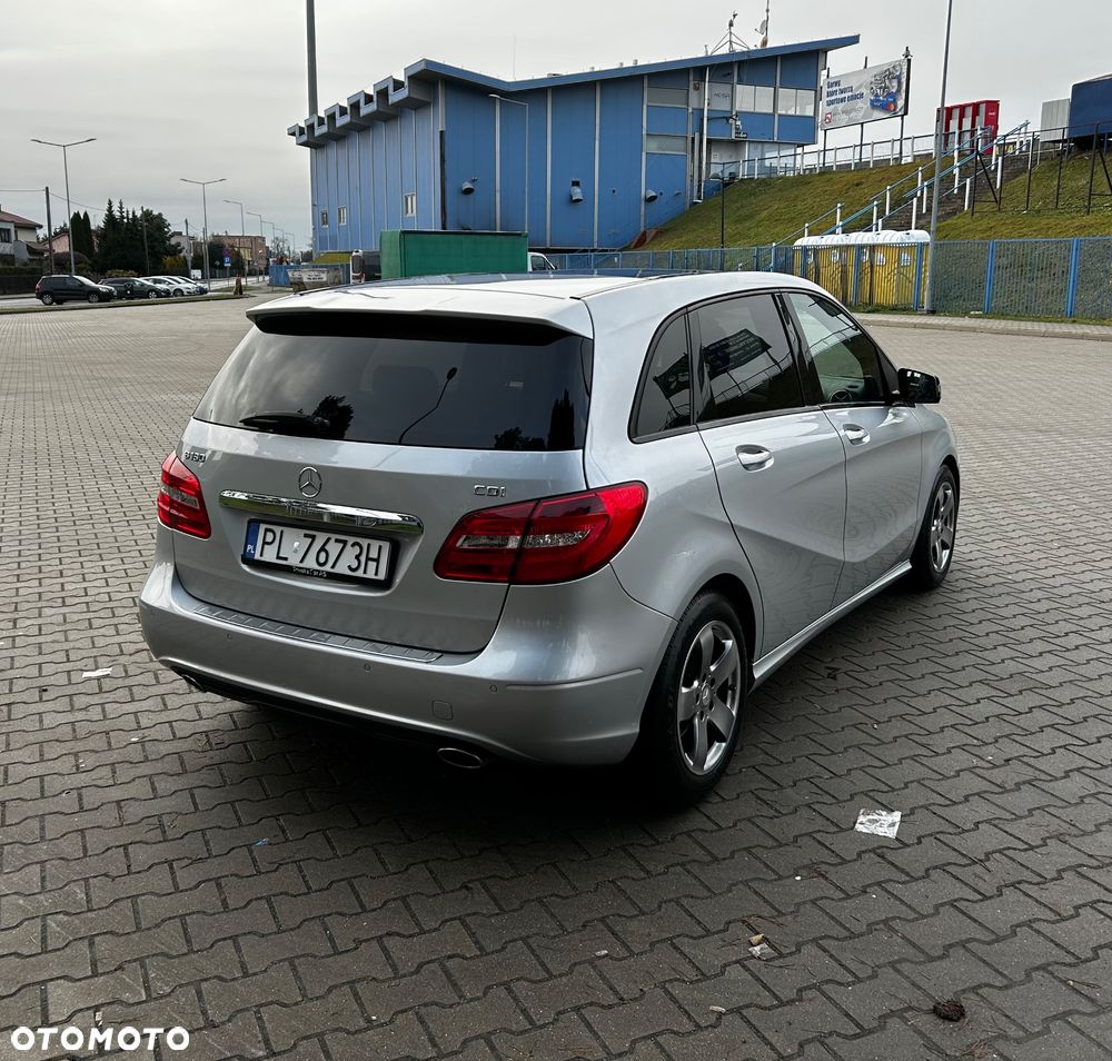 Mercedes-Benz Klasa B 180 CDI - 17