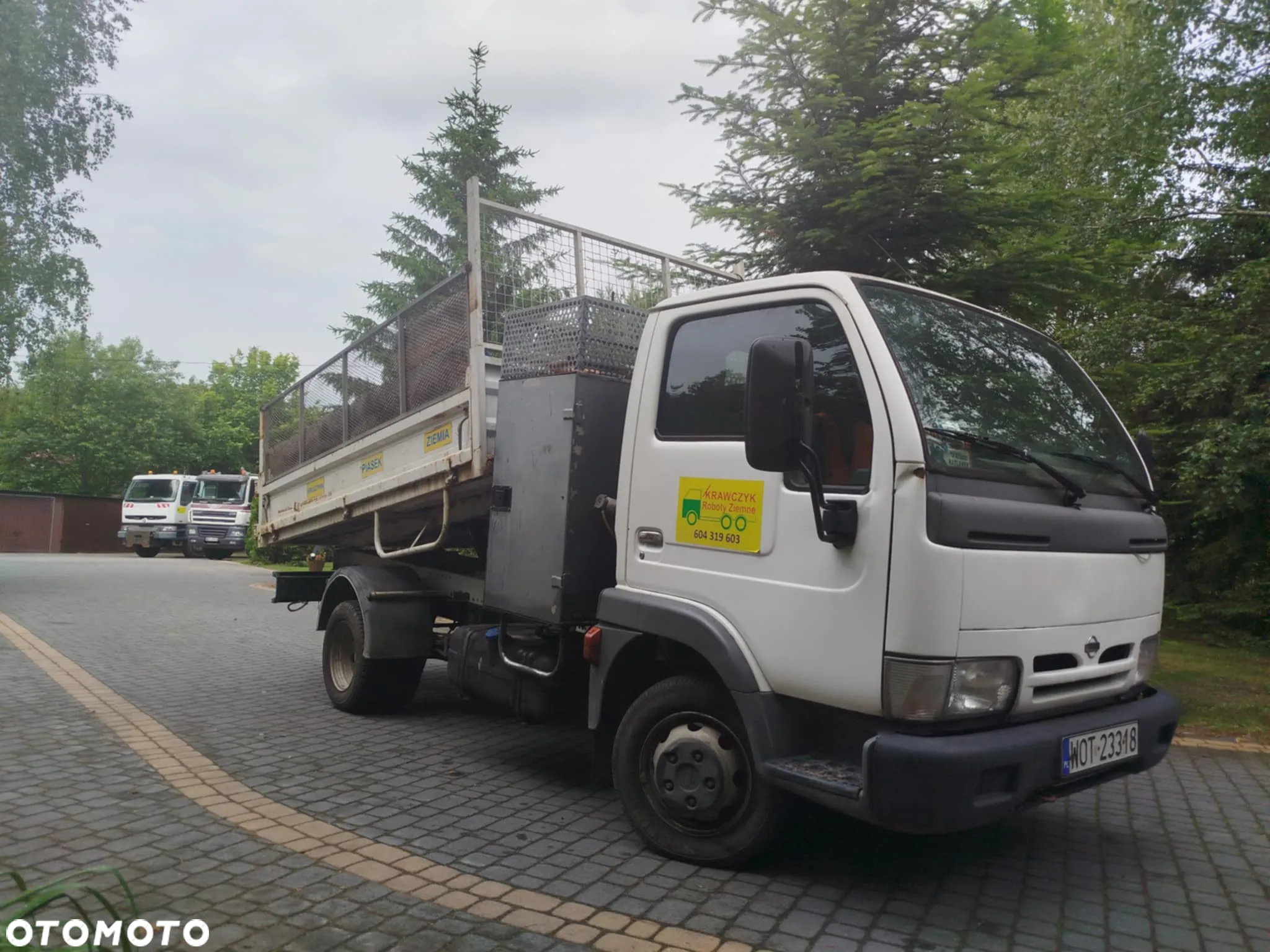 Nissan Cabstar - 4