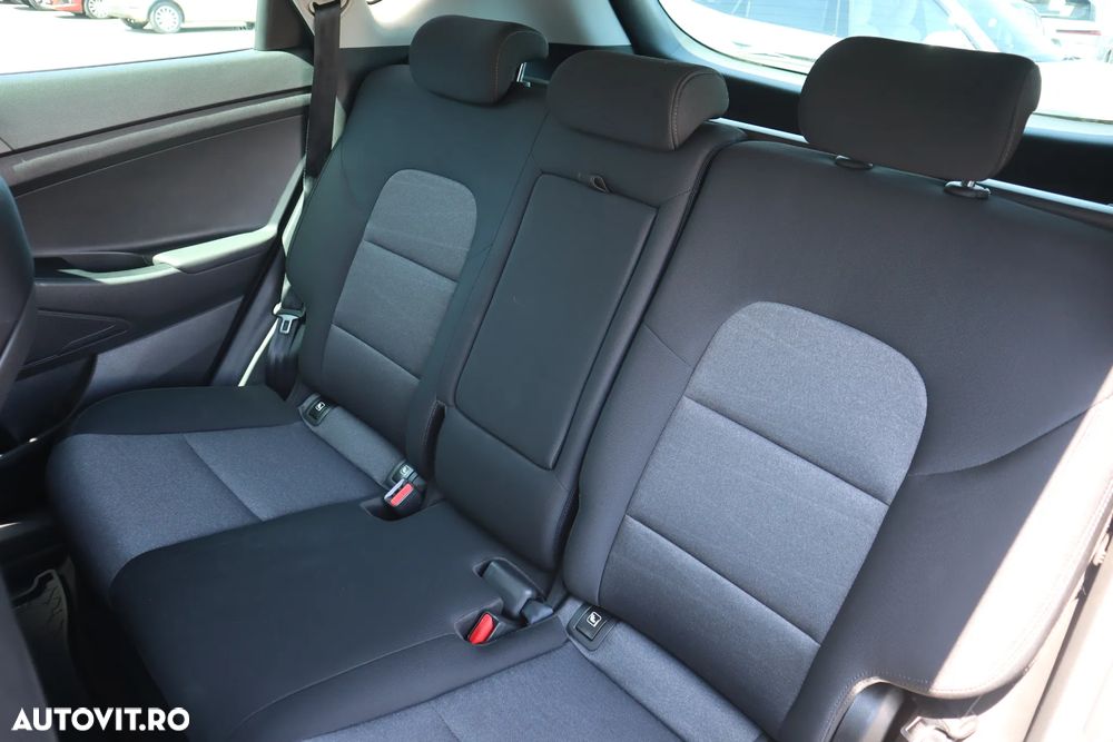 Hyundai Tucson 1.6 T-GDi 4WD 7DCT Style - 13