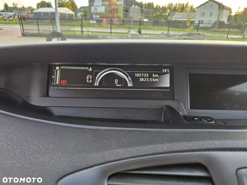 Renault Scenic - 20