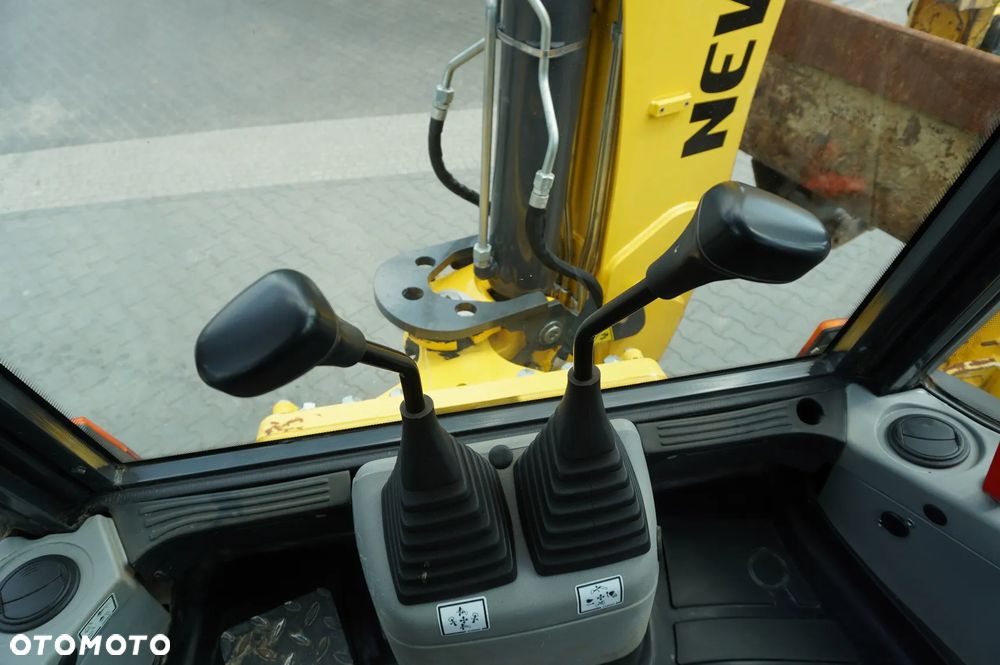 New Holland B 115 C / 1000 MTH! / 2021 - 29
