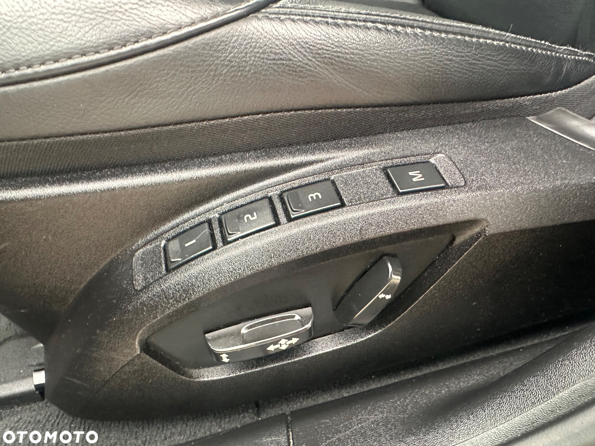 Volvo V40 D2 Summum - 10