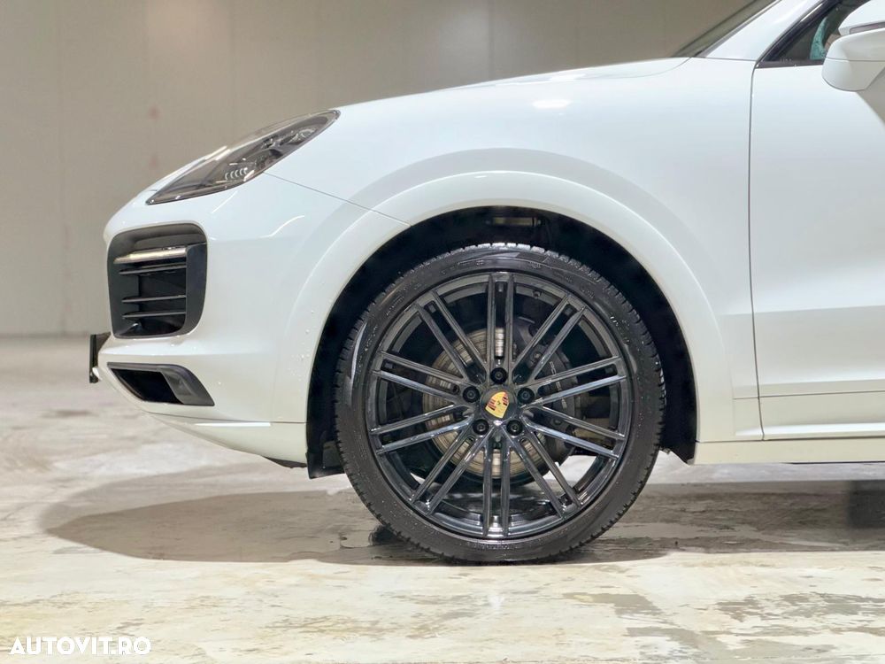 Porsche Cayenne Standard - 13
