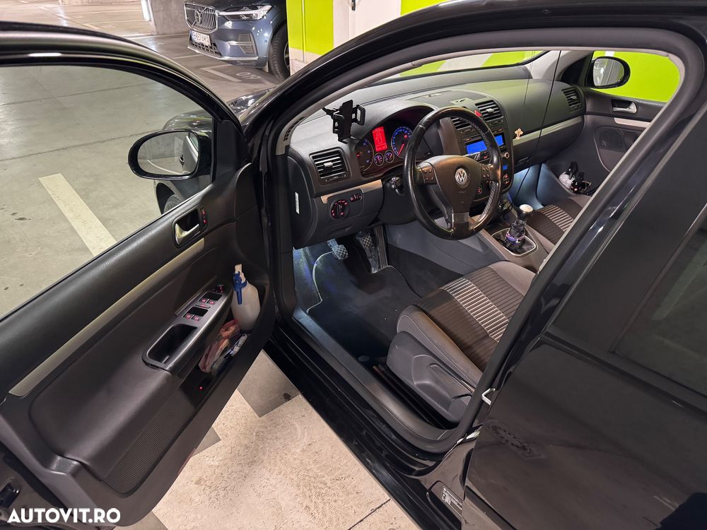 Volkswagen Golf 1.9 TDI United - 16