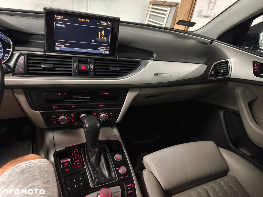 Audi A6 Avant - 25