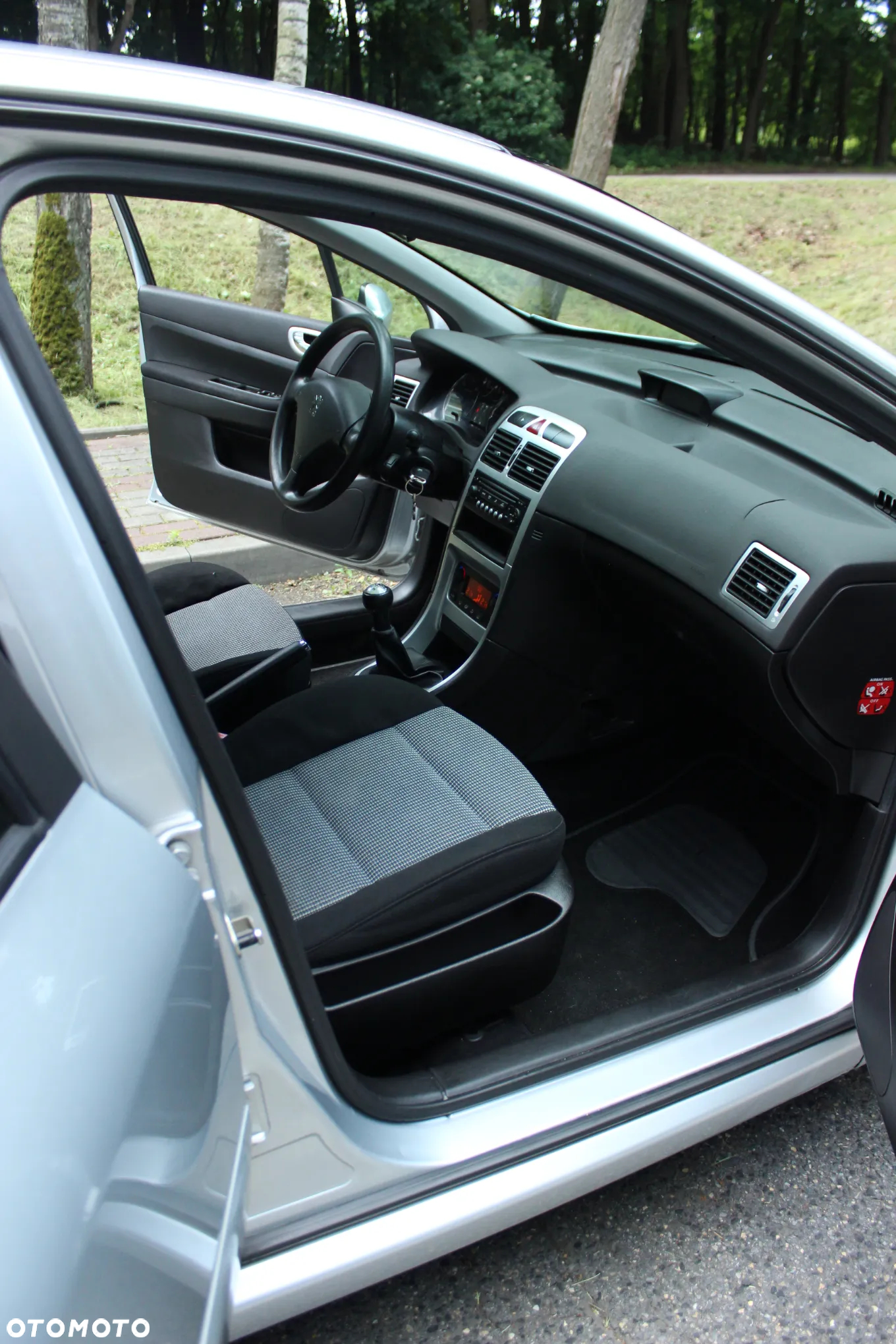 Peugeot 307 HDi 110 Sportline - 24