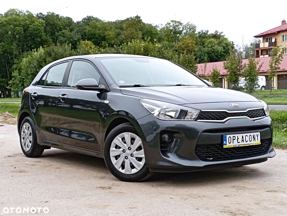 Kia Rio - 8