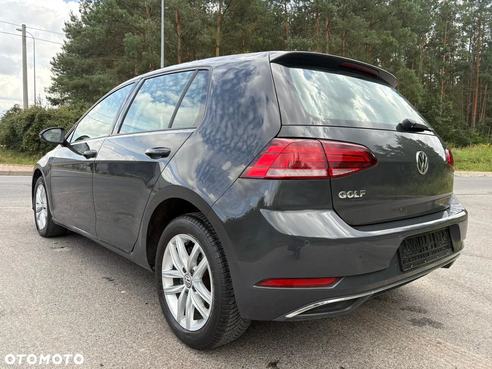 Volkswagen Golf 1.6 TDI BlueMotion Technology Comfortline - 10