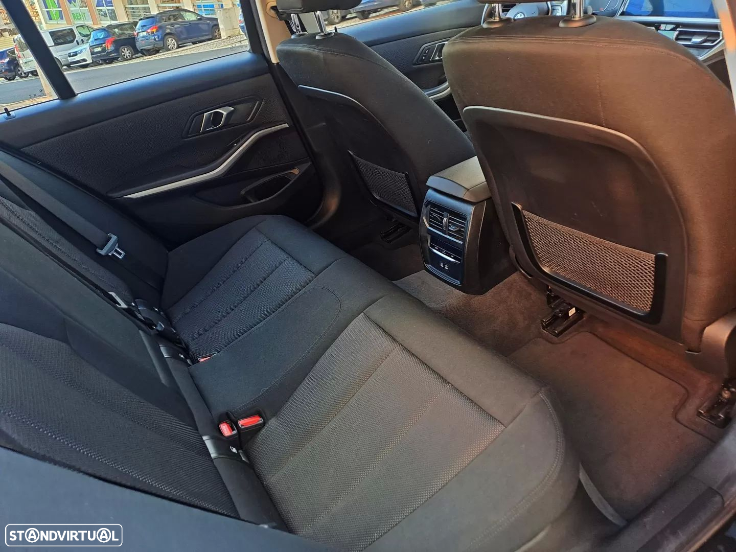 BMW 320 d Auto - 22