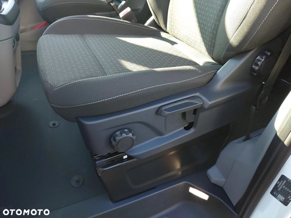 Ford Transit Kombi L2H2 Trend - 11