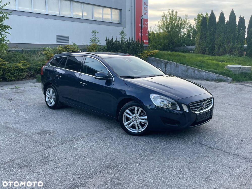 Volvo V60 T3 Kinetic - 19