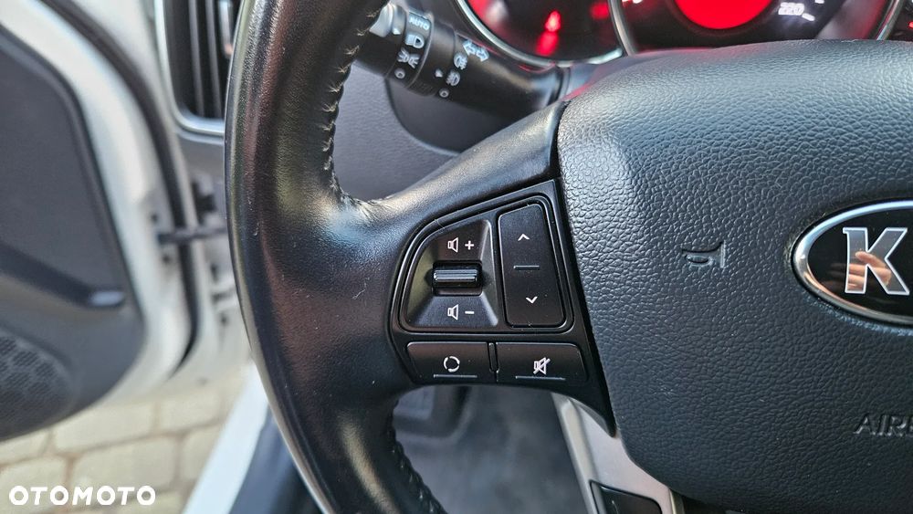 Kia Rio 1.2 L Business Line - 19