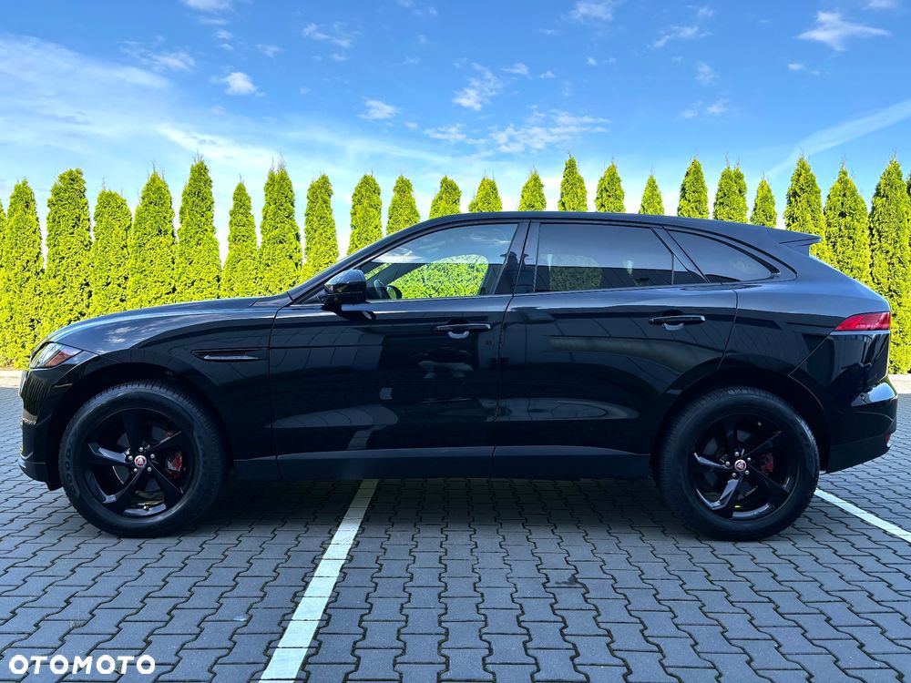 Jaguar F-Pace 25t AWD Prestige - 3