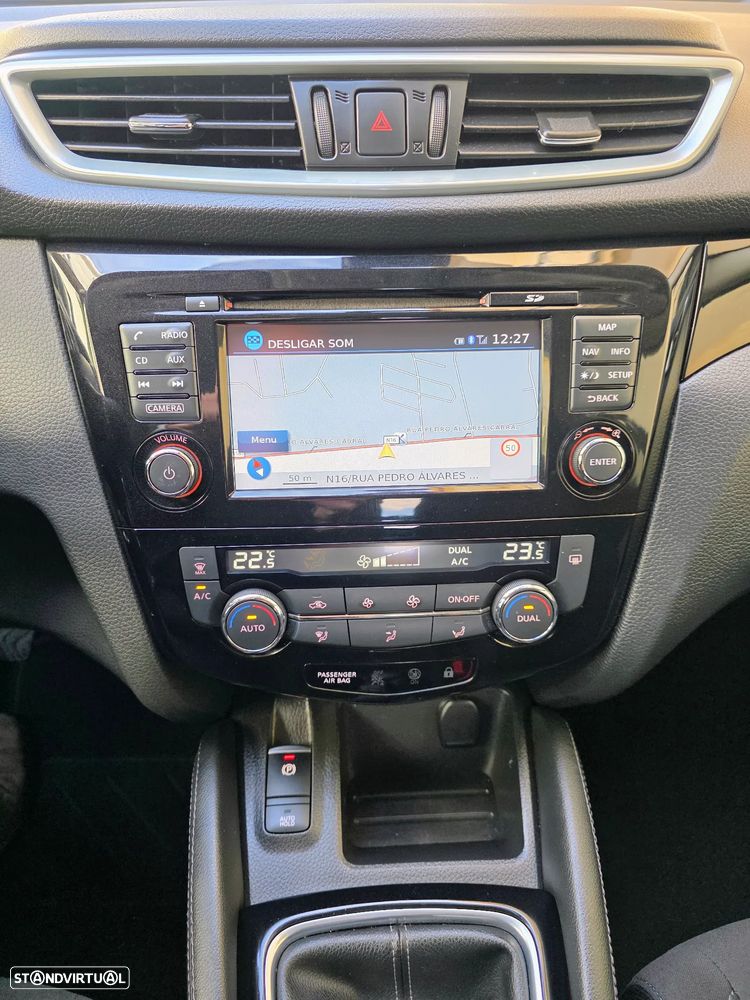 Nissan Qashqai 1.5 dCi N-Connecta - 35