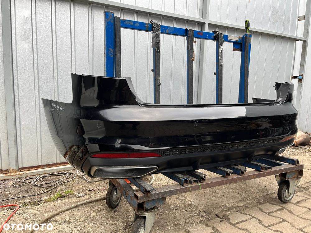 ZDERZAK TYŁ AUDI A4 B9 LIFT SEDAN S LINE  PDC LY9T - 2