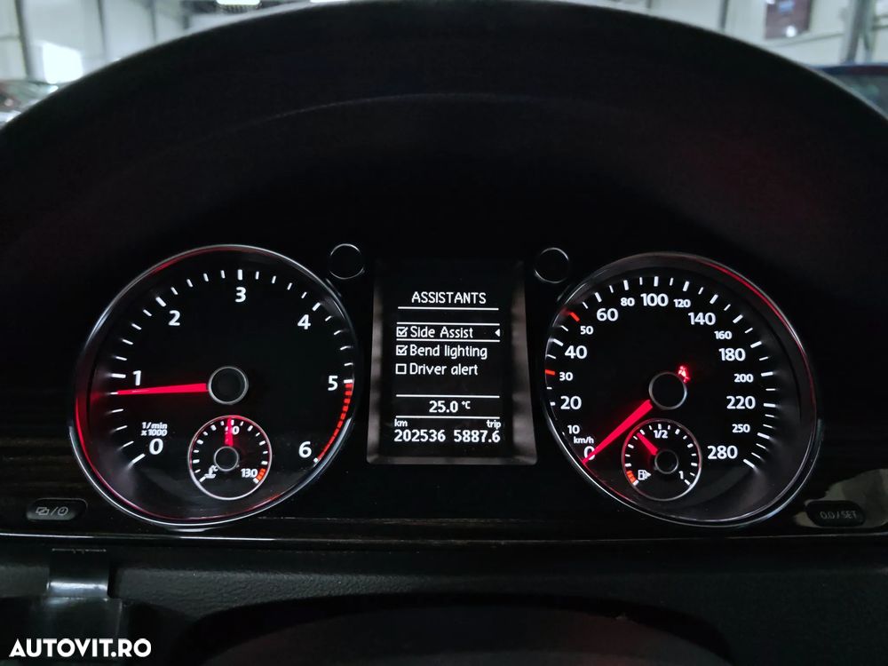 Volkswagen Passat CC 2.0 TDI BMT DSG - 16