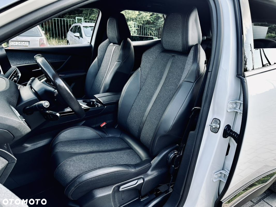 Peugeot 3008 1.5 BlueHDi GT S&S - 31