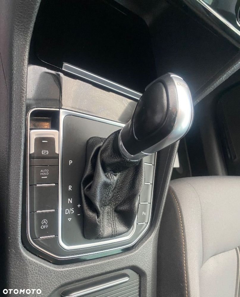 Volkswagen Golf Sportsvan - 3