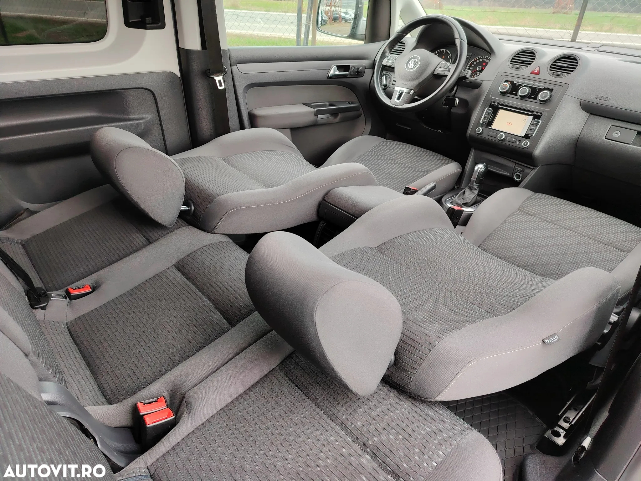 Volkswagen Caddy 1.6 TDI Comfortline DSG - 5