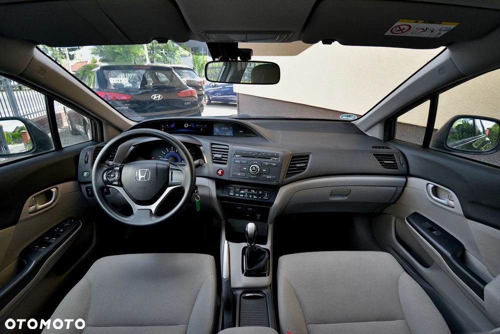 Honda Civic 1.8 i-VTEC Comfort - 14