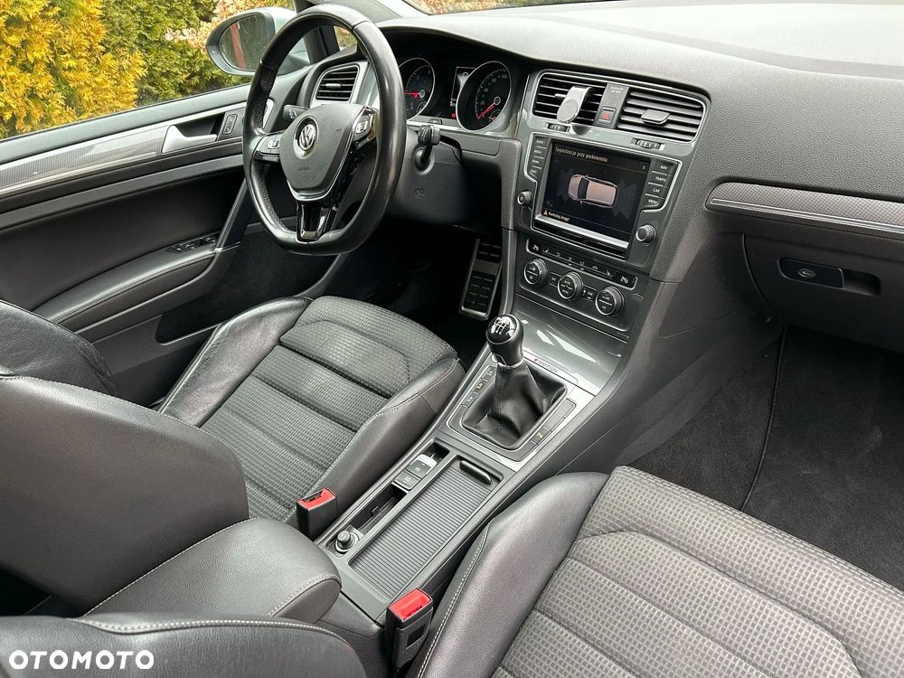 Volkswagen Golf Alltrack - 26