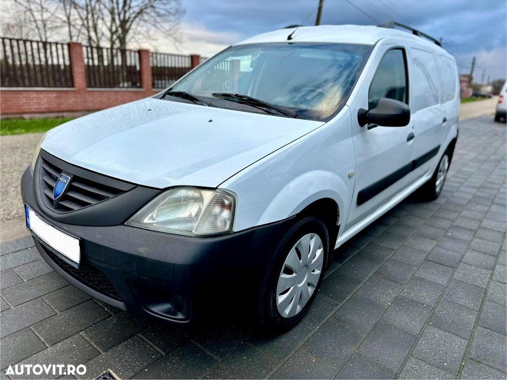 Dacia Logan Van - 1