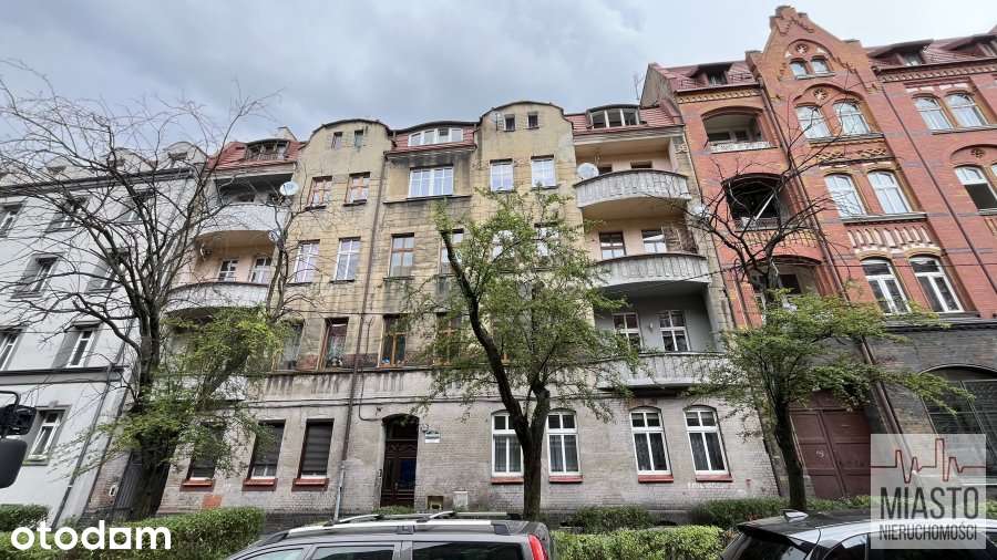 3 pokoje w kamienicy