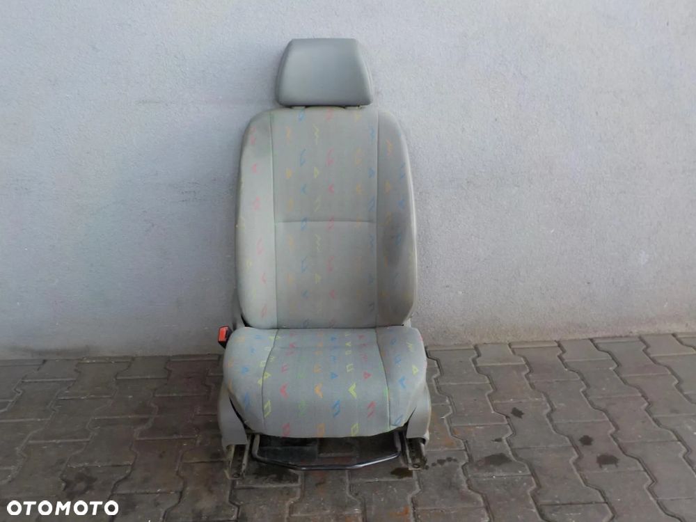 VW CRAFTER LIFT FOTEL SIEDZENIE KIEROWCY - 2