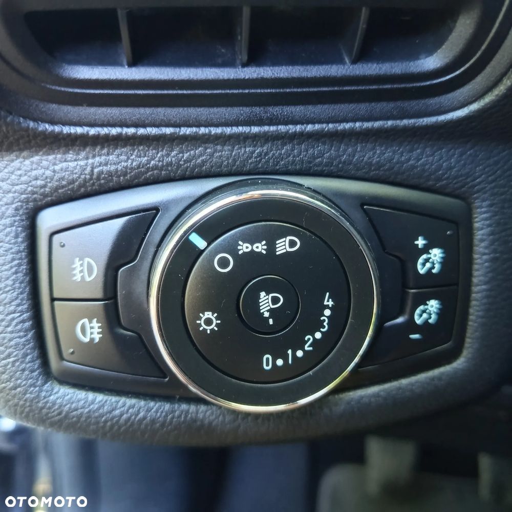Ford B-MAX 1.0 EcoBoost Titanium - 17