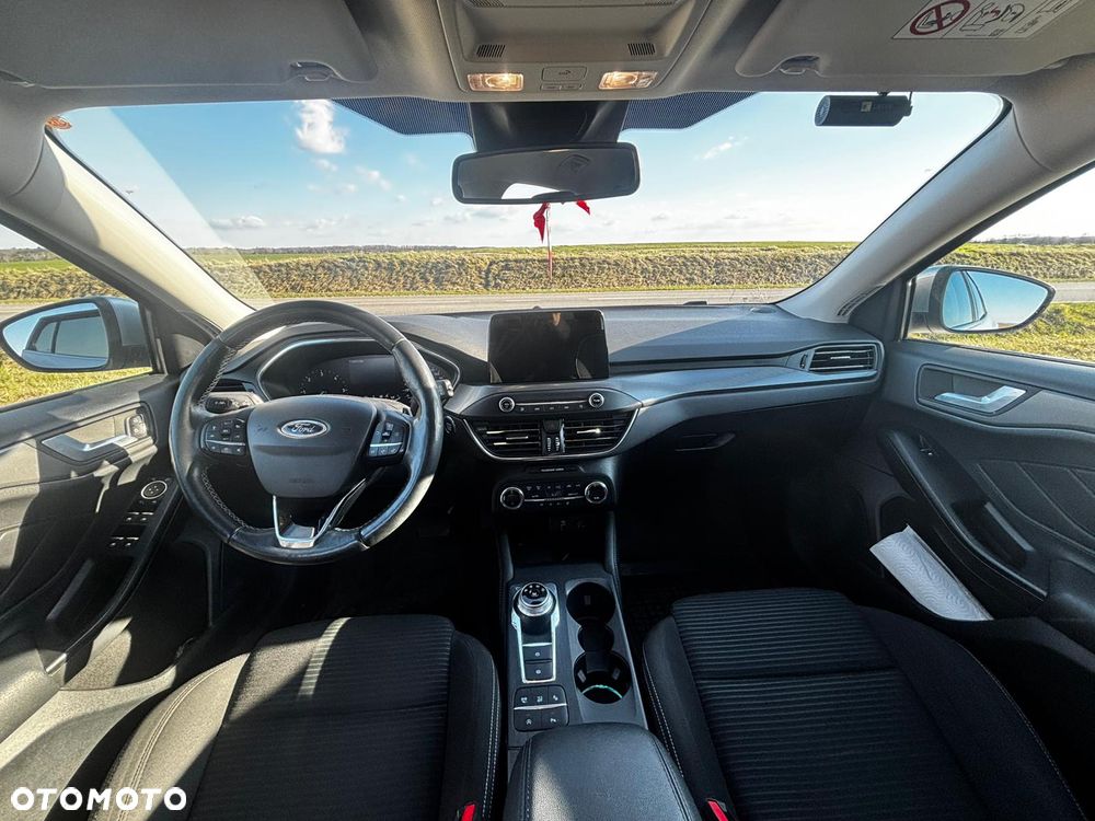 Ford Focus 2.0 EcoBlue Titanium - 10