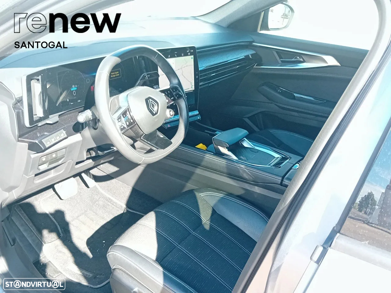 Renault Austral 1.2 E-Tech Techno - 12