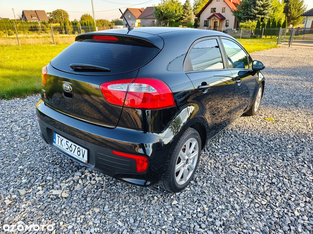 Kia Rio - 5