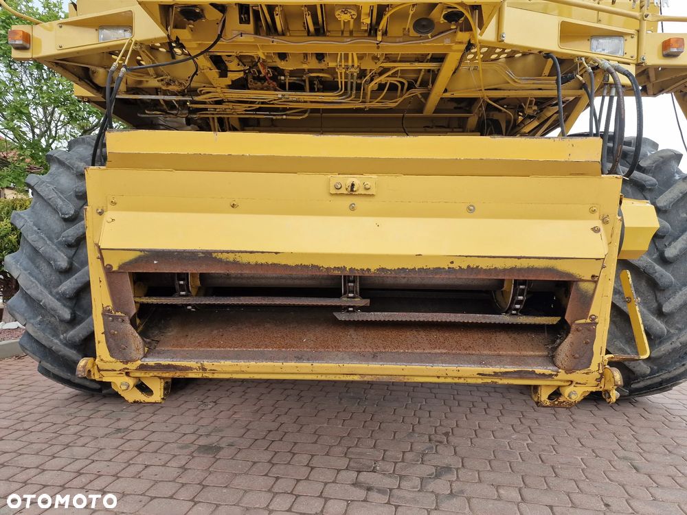 New Holland TX36, 93r.,5.18m - 13