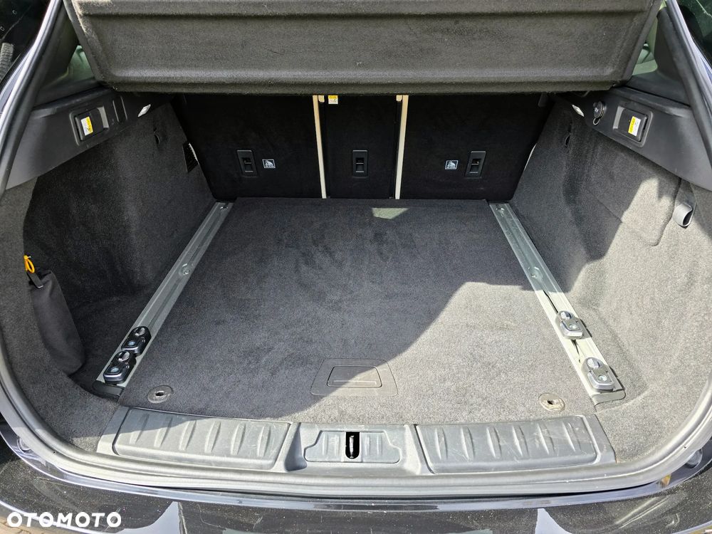 Jaguar F-Pace 2.0 i4P AWD Portfolio - 17