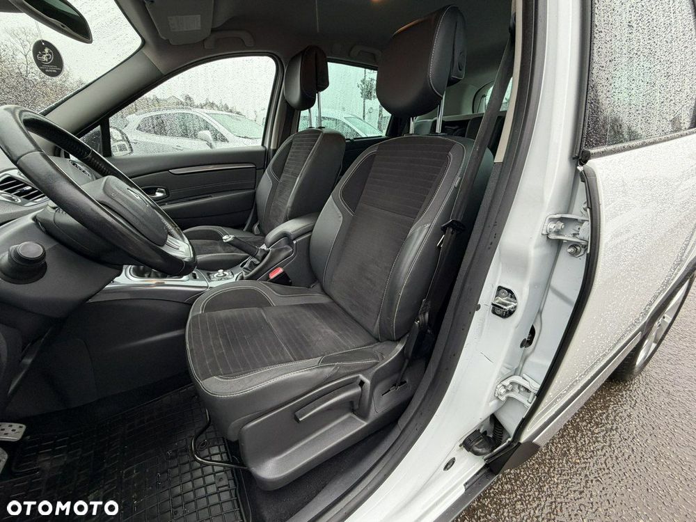 Renault Scenic 1.6 dCi Bose - 10