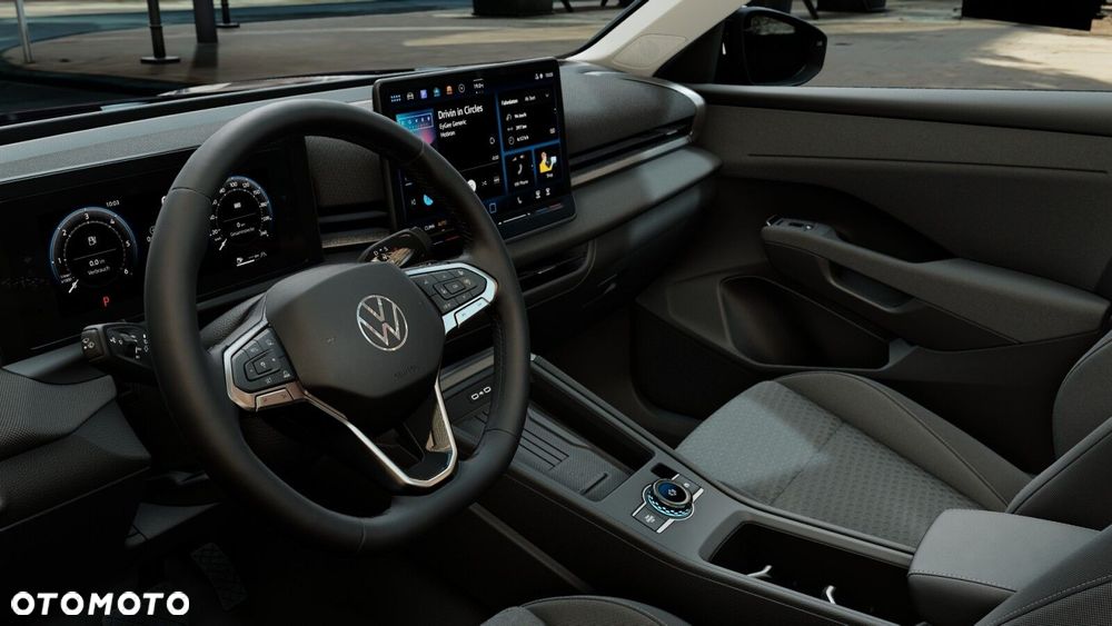 Volkswagen T-Roc - 10