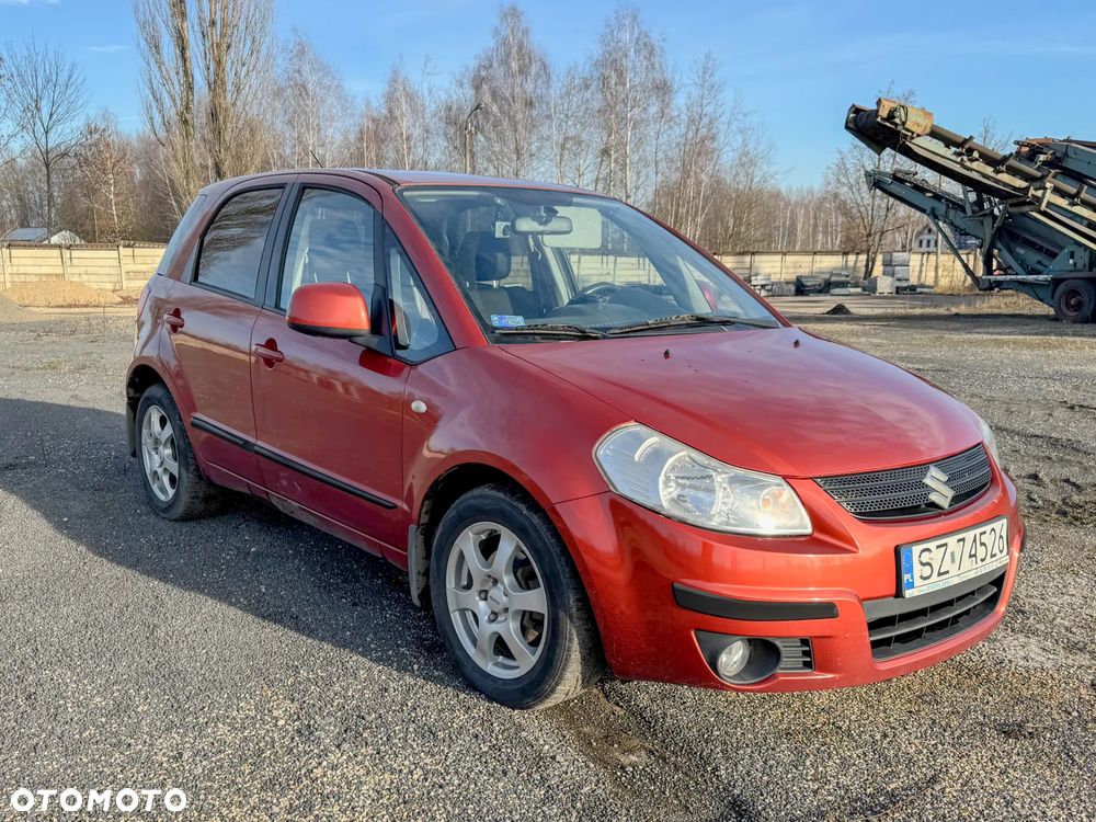 Suzuki SX4 1.6 GS / Premium - 15